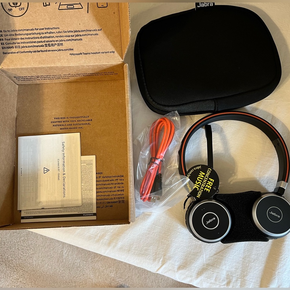 Brand new in box Jabra 65 headset and microphone